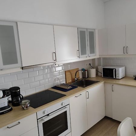 S & K Apartment Free Indoor Parking เอเธนส์ ภายนอก รูปภาพ