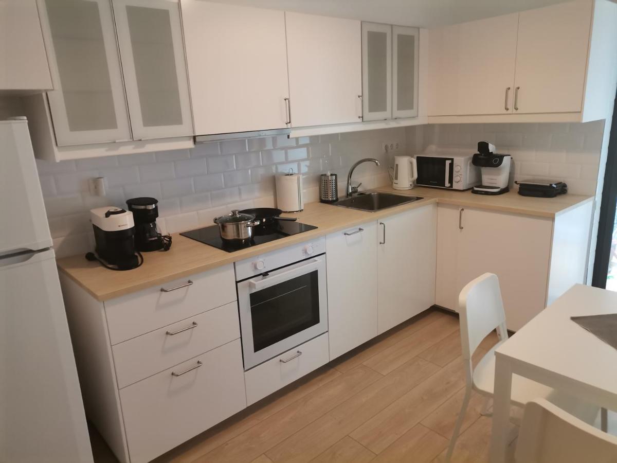 S & K Apartment Free Indoor Parking เอเธนส์ ภายนอก รูปภาพ