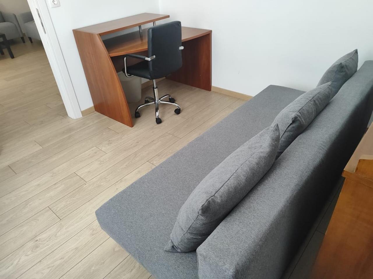 S & K Apartment Free Indoor Parking เอเธนส์ ภายนอก รูปภาพ